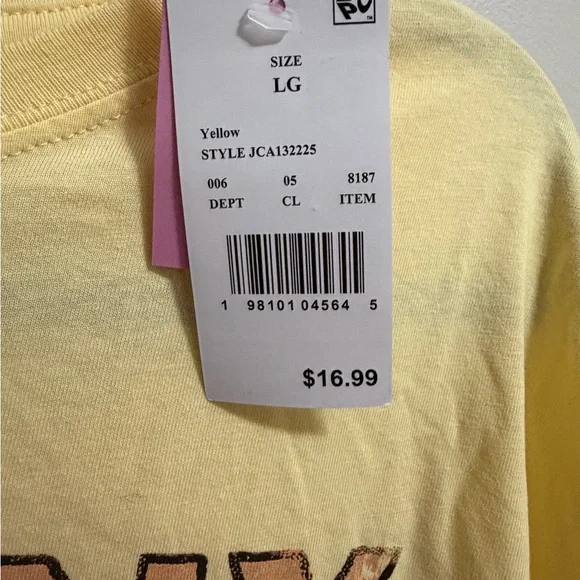 Johnny Cash Graphic Cowboy Tee Large NWT - Picture 3 of 4